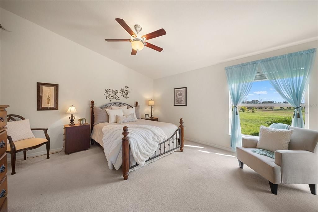 На продажу: $292,500 (2 спален, 2 ванн, 1477 Квадратных фут)