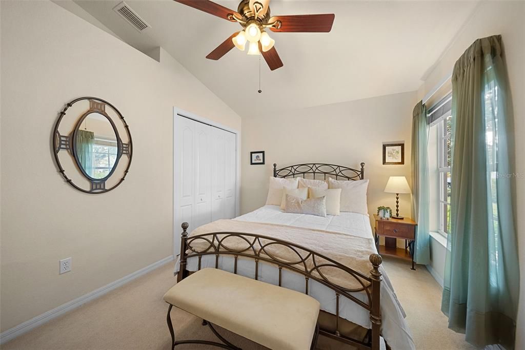 На продажу: $292,500 (2 спален, 2 ванн, 1477 Квадратных фут)