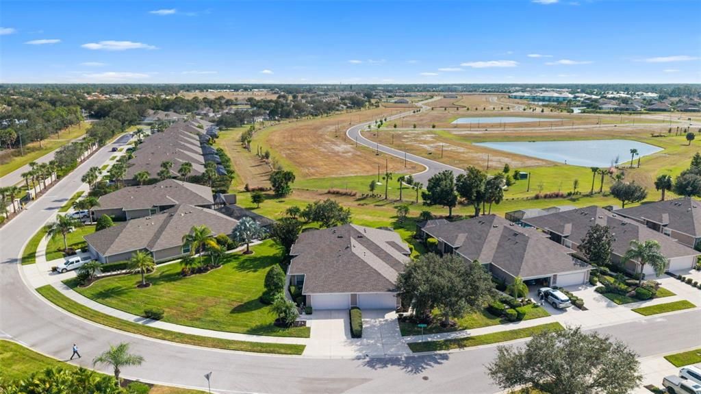 На продажу: $292,500 (2 спален, 2 ванн, 1477 Квадратных фут)