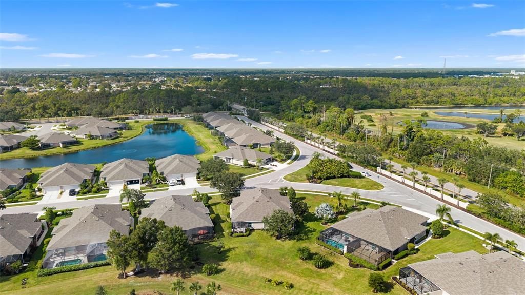 На продажу: $292,500 (2 спален, 2 ванн, 1477 Квадратных фут)