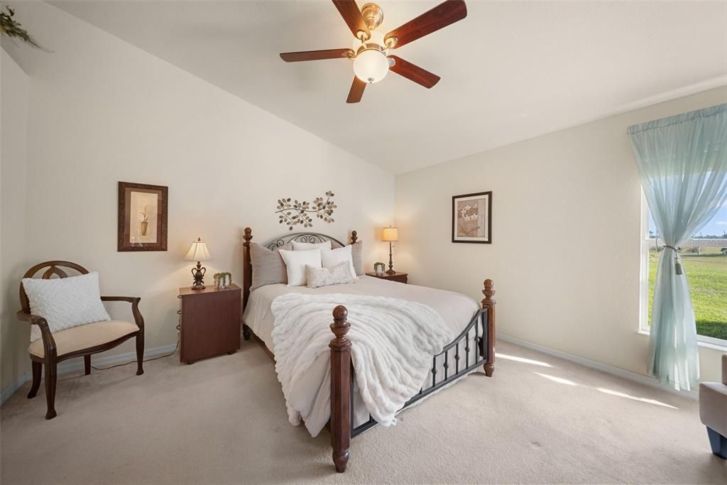 На продажу: $292,500 (2 спален, 2 ванн, 1477 Квадратных фут)