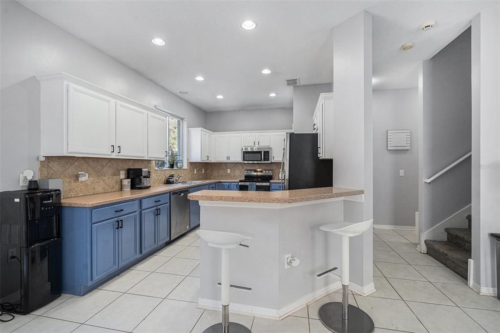 Activo con contrato: $340,000 (3 camas, 2 baños, 1862 Pies cuadrados)