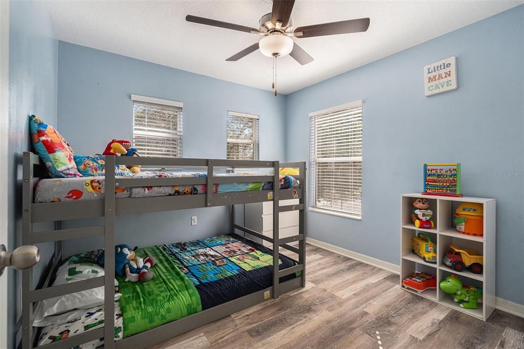 Activo con contrato: $340,000 (3 camas, 2 baños, 1862 Pies cuadrados)