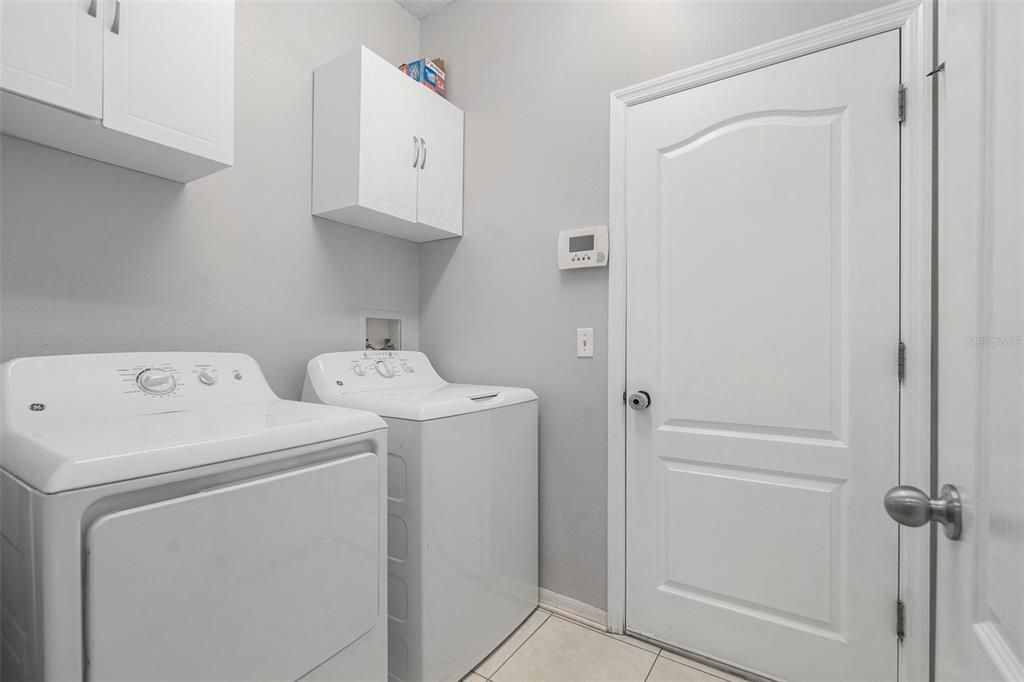 Activo con contrato: $340,000 (3 camas, 2 baños, 1862 Pies cuadrados)