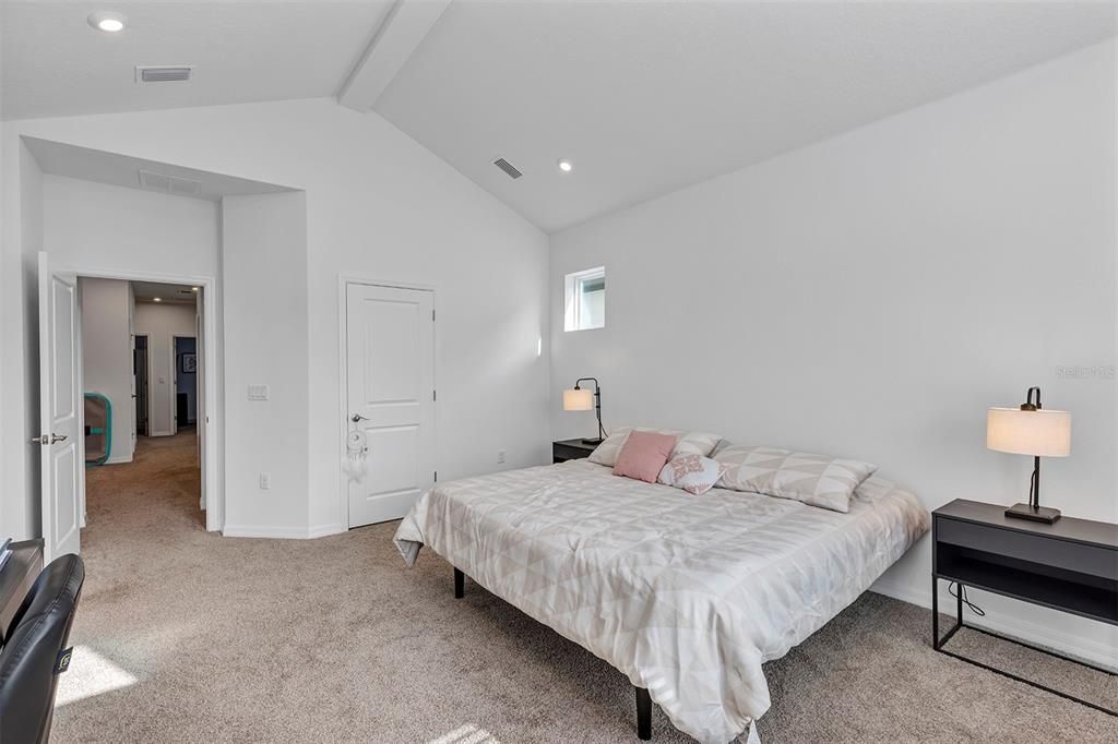 В аренду: $3,250 (3 спален, 2 ванн, 2328 Квадратных фут)