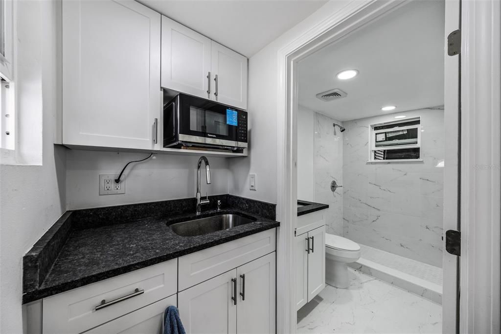 待售: $599,999 (0 贝兹, 0 浴室, 1528 平方英尺)