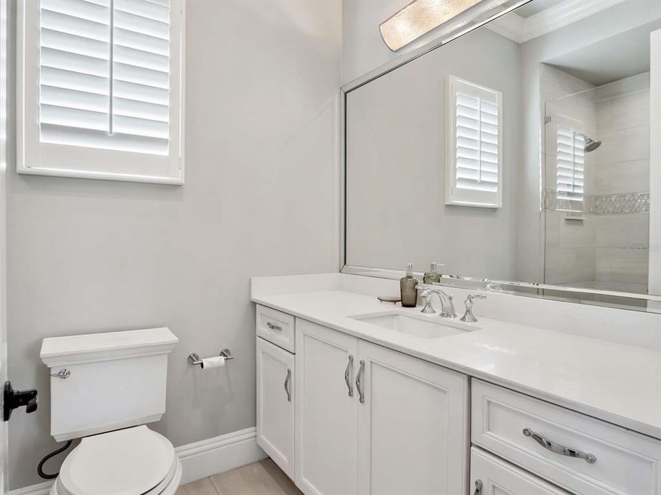 For Sale: $3,945,000 (5 beds, 5 baths, 5259 Square Feet)