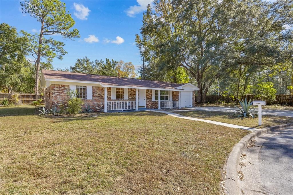 En Venta: $279,142 (3 camas, 2 baños, 1329 Pies cuadrados)