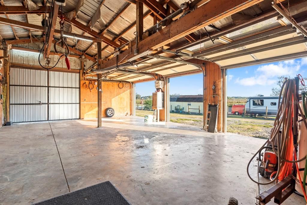 待售: $385,000 (2 贝兹, 2 浴室, 1365 平方英尺)