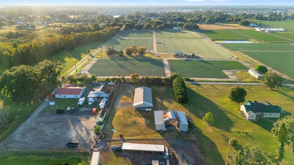 待售: $385,000 (2 贝兹, 2 浴室, 1365 平方英尺)