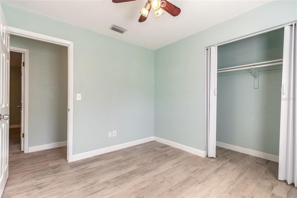 Activo con contrato: $230,000 (3 camas, 2 baños, 1134 Pies cuadrados)