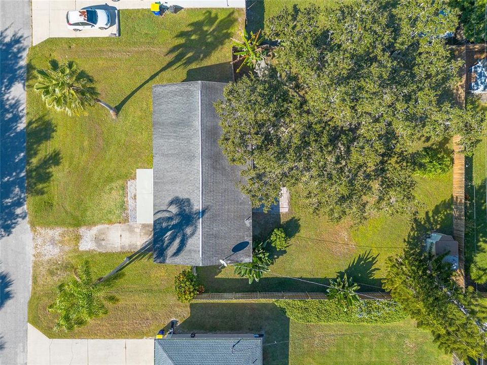 Activo con contrato: $230,000 (3 camas, 2 baños, 1134 Pies cuadrados)