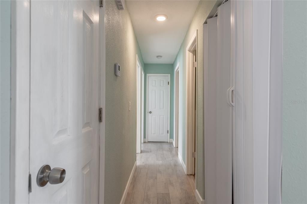 Activo con contrato: $230,000 (3 camas, 2 baños, 1134 Pies cuadrados)