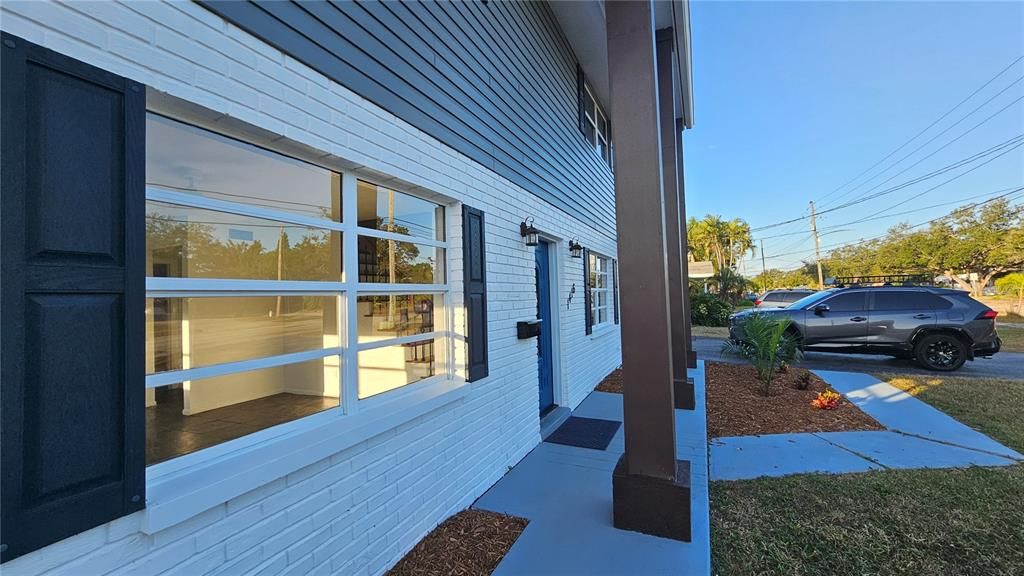 For Sale: $499,900 (3 beds, 2 baths, 1664 Square Feet)