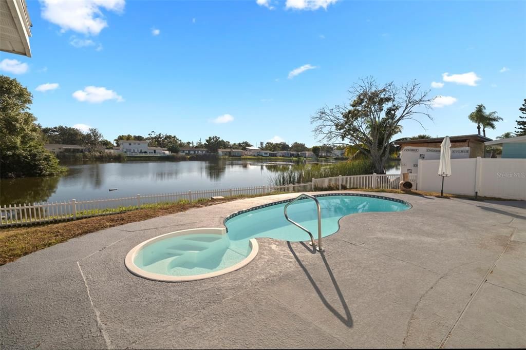 For Sale: $499,900 (3 beds, 2 baths, 1664 Square Feet)