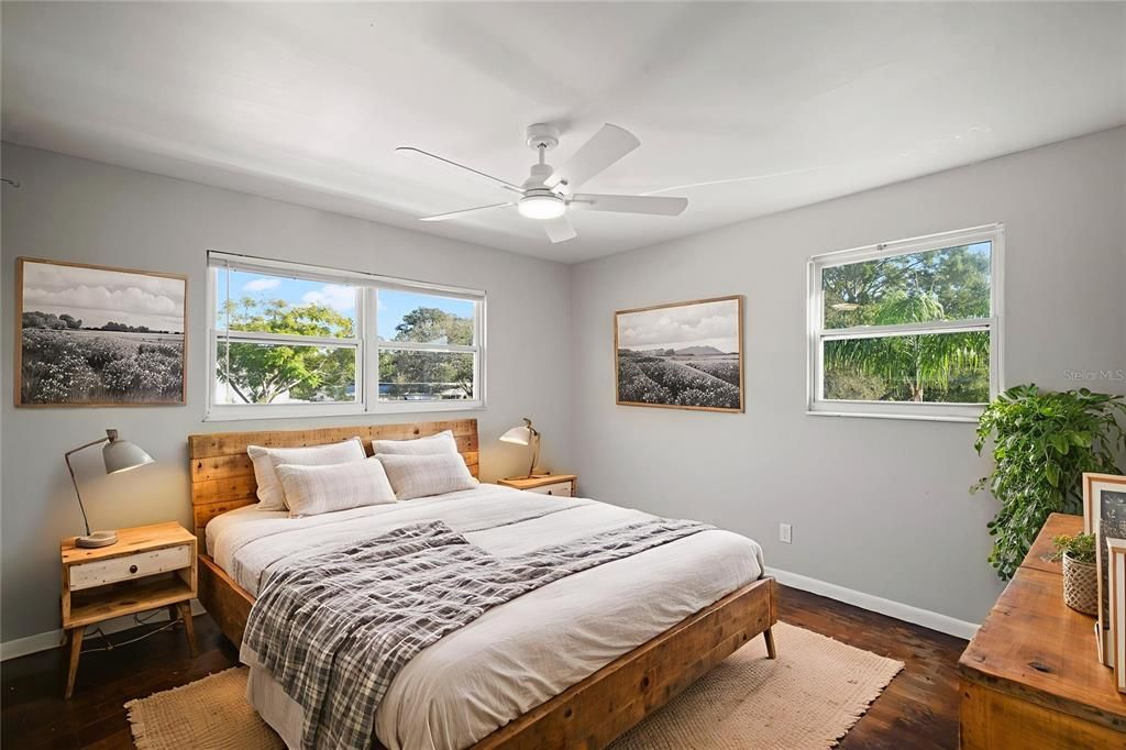 For Sale: $499,900 (3 beds, 2 baths, 1664 Square Feet)