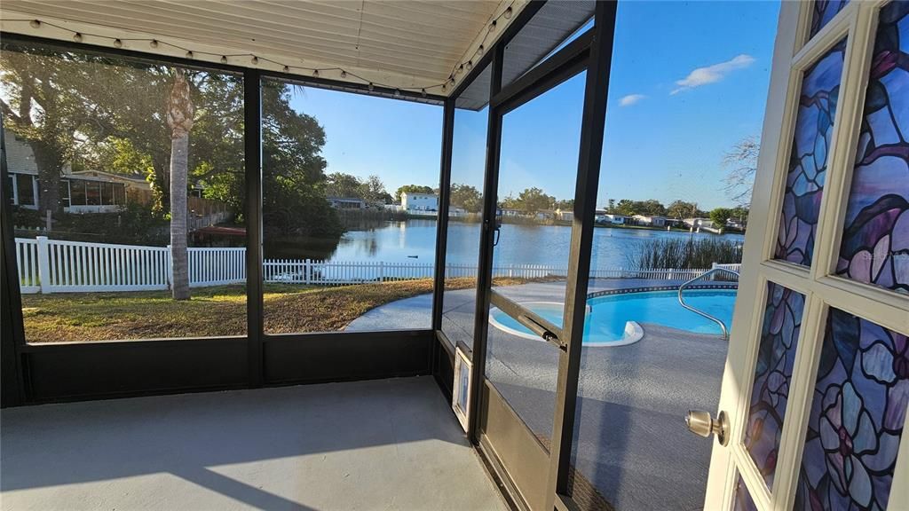 For Sale: $499,900 (3 beds, 2 baths, 1664 Square Feet)