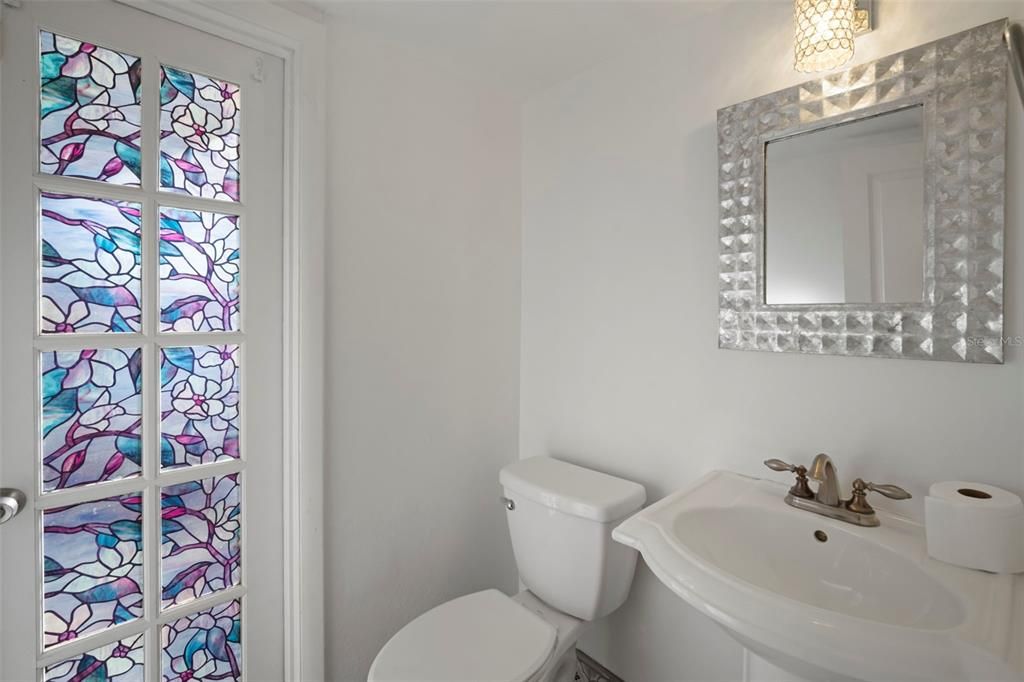 For Sale: $499,900 (3 beds, 2 baths, 1664 Square Feet)