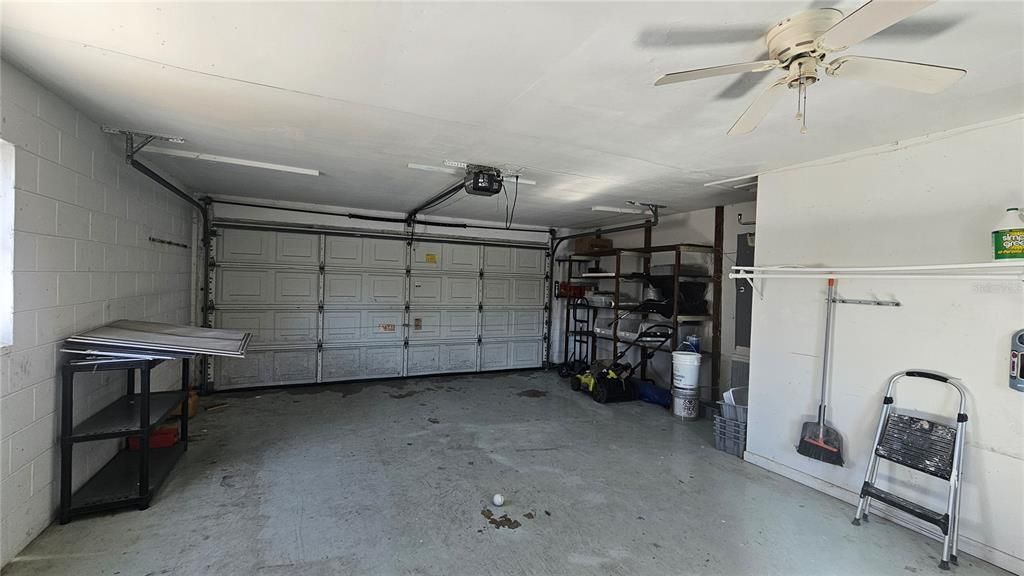 For Sale: $499,900 (3 beds, 2 baths, 1664 Square Feet)