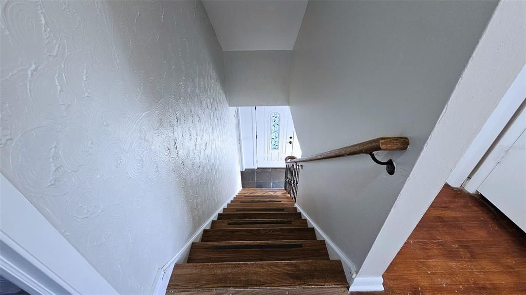 For Sale: $499,900 (3 beds, 2 baths, 1664 Square Feet)