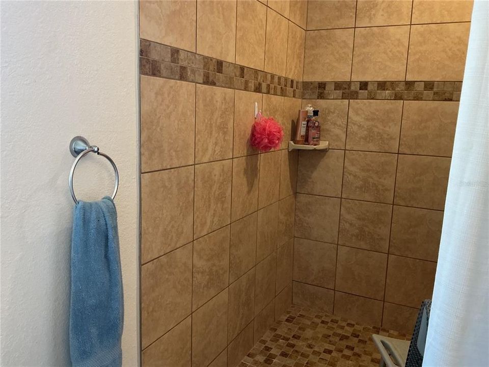 待售: $334,900 (3 贝兹, 2 浴室, 1386 平方英尺)