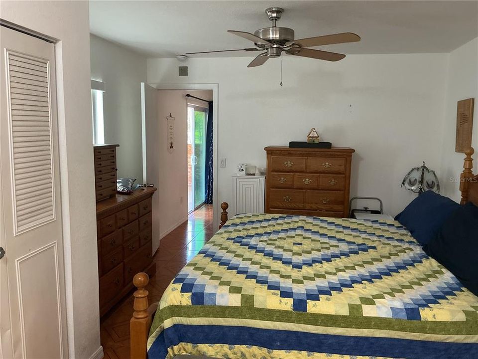 待售: $334,900 (3 贝兹, 2 浴室, 1386 平方英尺)