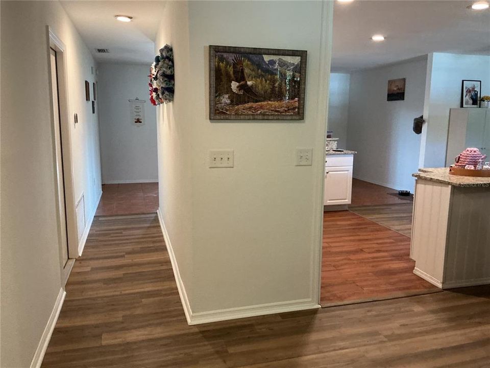 待售: $334,900 (3 贝兹, 2 浴室, 1386 平方英尺)