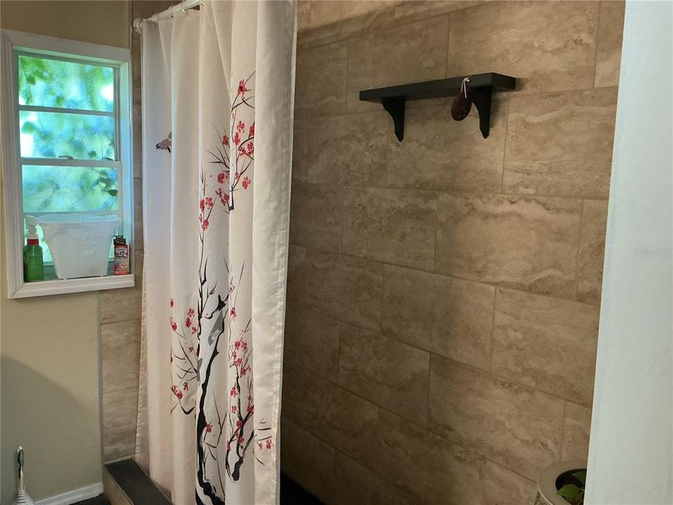 待售: $334,900 (3 贝兹, 2 浴室, 1386 平方英尺)