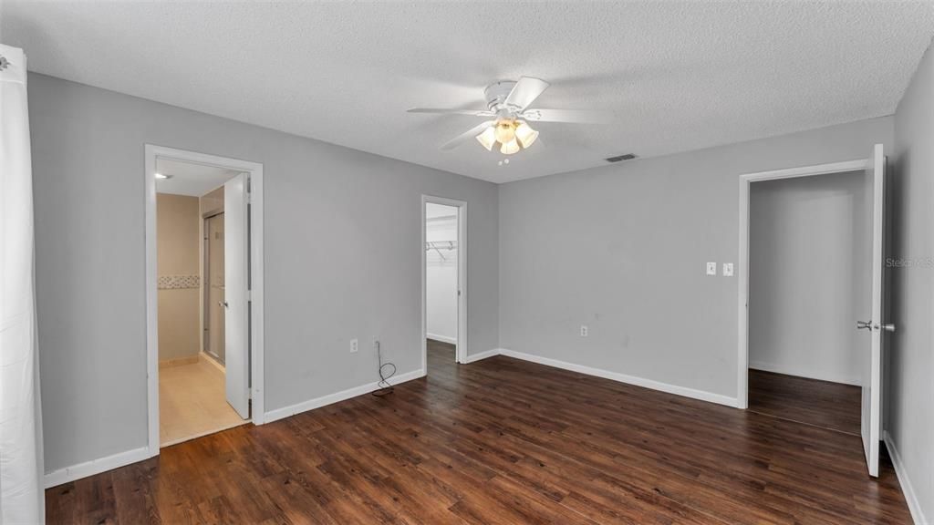 For Sale: $265,000 (3 beds, 2 baths, 1783 Square Feet)