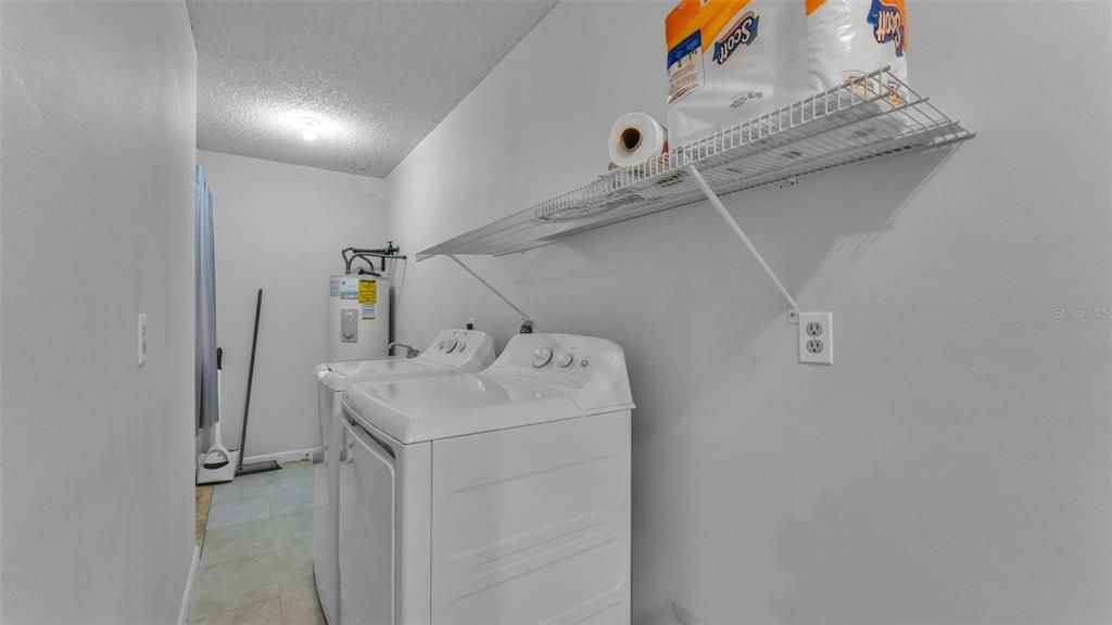 For Sale: $265,000 (3 beds, 2 baths, 1783 Square Feet)