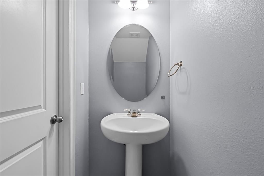 待售: $375,000 (3 贝兹, 2 浴室, 1424 平方英尺)