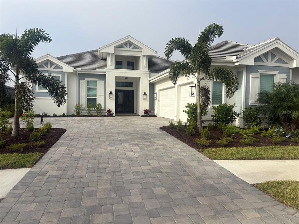 Recently Sold: $2,631,309 (4 beds, 4 baths, 3028 Square Feet)