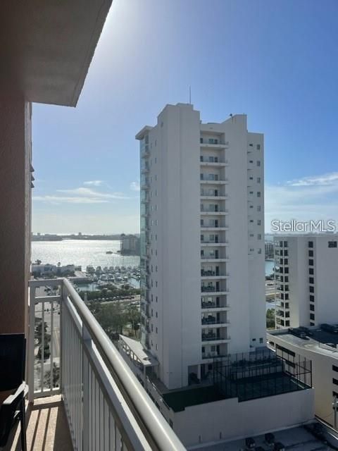 For Rent: $8,000 (2 beds, 2 baths, 1336 Square Feet)