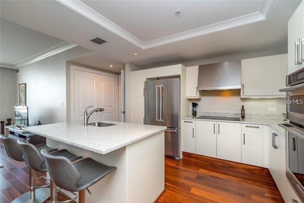 For Rent: $8,000 (2 beds, 2 baths, 1336 Square Feet)