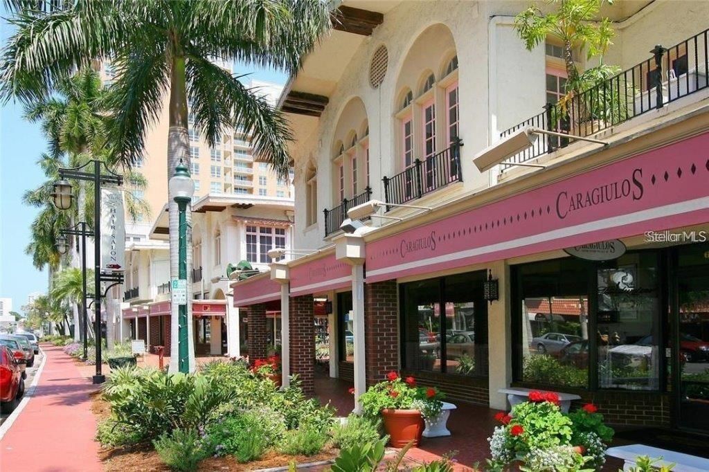 For Rent: $8,000 (2 beds, 2 baths, 1336 Square Feet)