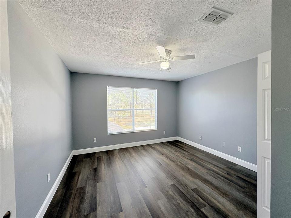 Active With Contract: $450,000 (4 beds, 2 baths, 1828 Square Feet)