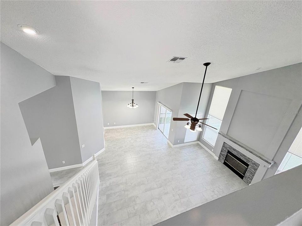 Active With Contract: $450,000 (4 beds, 2 baths, 1828 Square Feet)