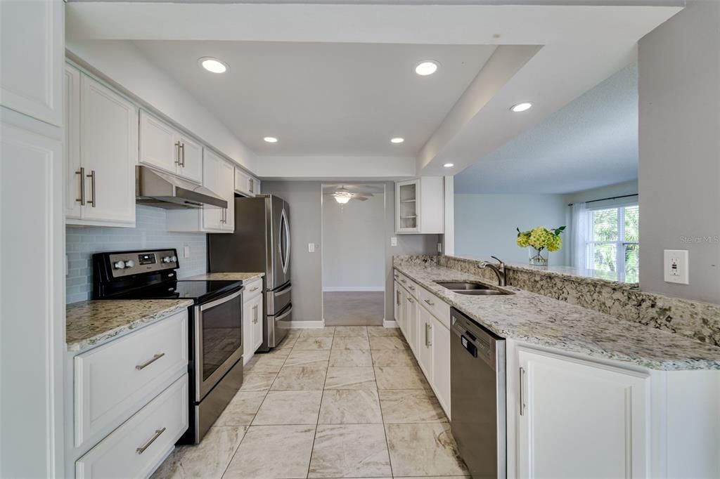 En Venta: $399,900 (2 camas, 2 baños, 1794 Pies cuadrados)