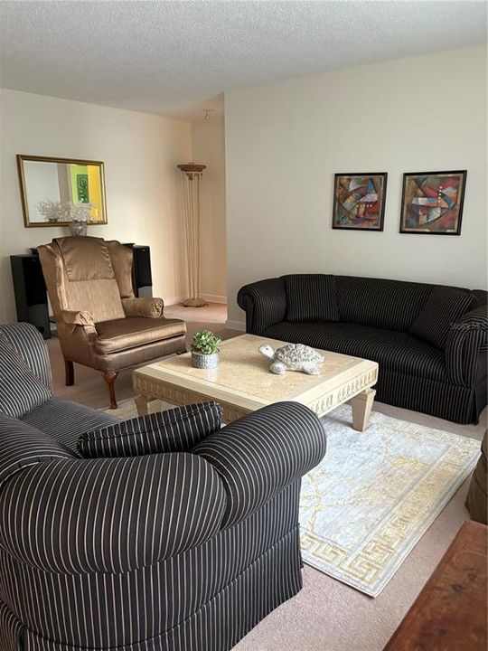 En Venta: $399,900 (2 camas, 2 baños, 1794 Pies cuadrados)