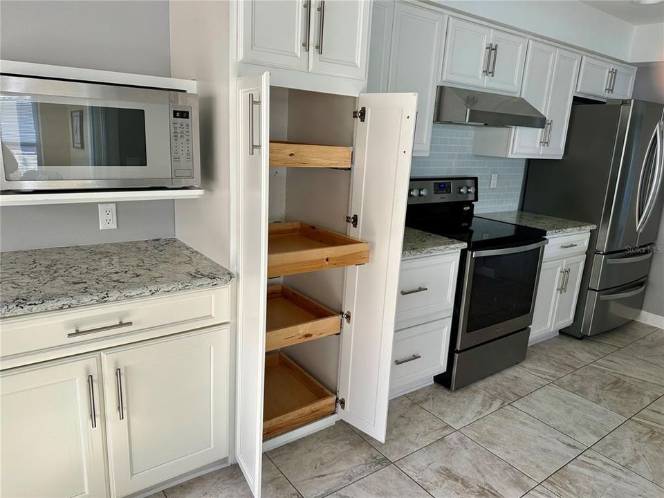 En Venta: $399,900 (2 camas, 2 baños, 1794 Pies cuadrados)