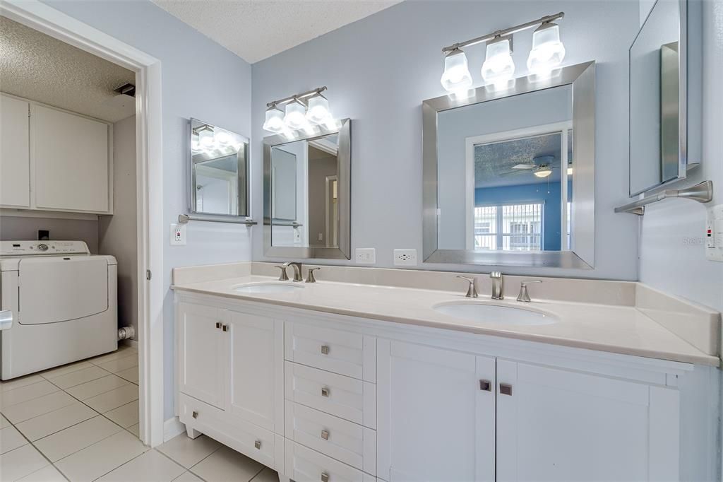 En Venta: $399,900 (2 camas, 2 baños, 1794 Pies cuadrados)