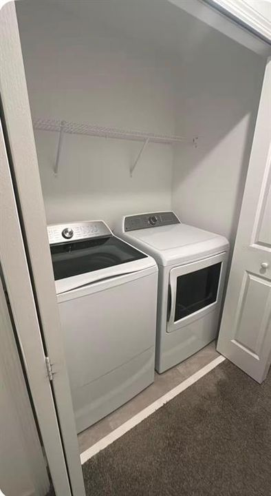 For Sale: $550,000 (4 beds, 3 baths, 1902 Square Feet)