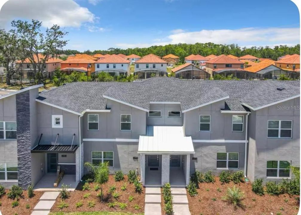 For Sale: $550,000 (4 beds, 3 baths, 1902 Square Feet)