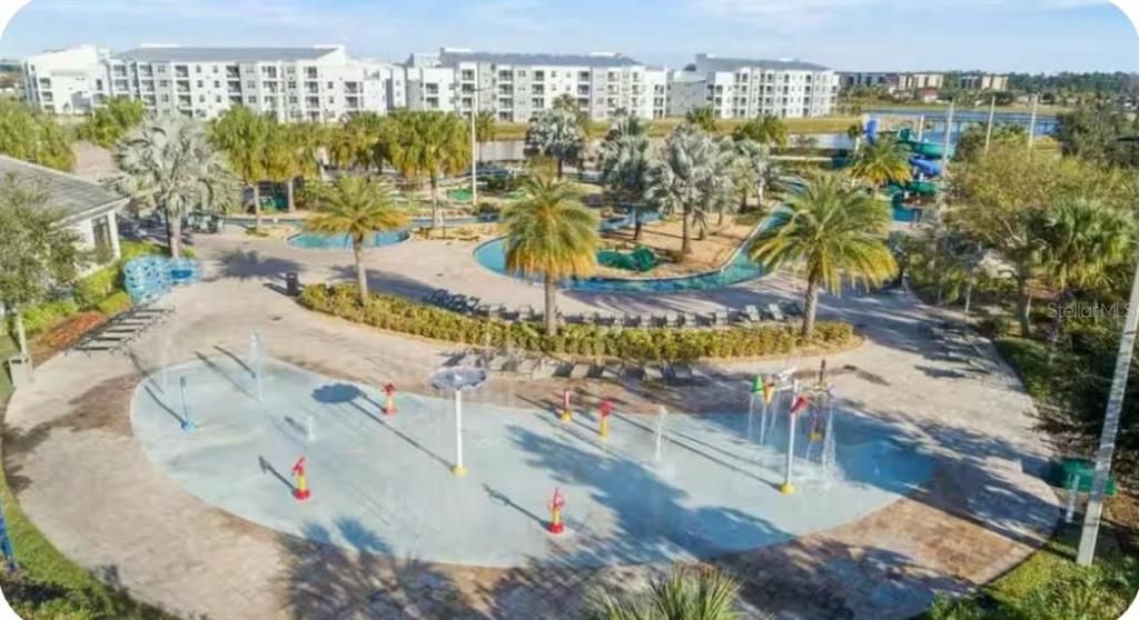 For Sale: $550,000 (4 beds, 3 baths, 1902 Square Feet)