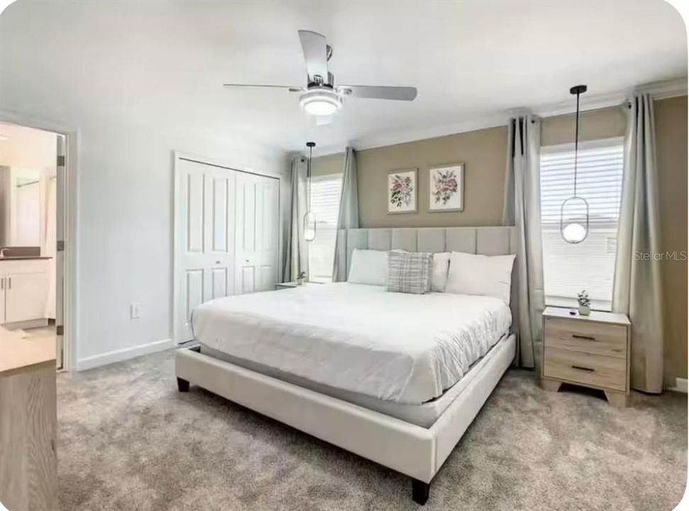 For Sale: $550,000 (4 beds, 3 baths, 1902 Square Feet)