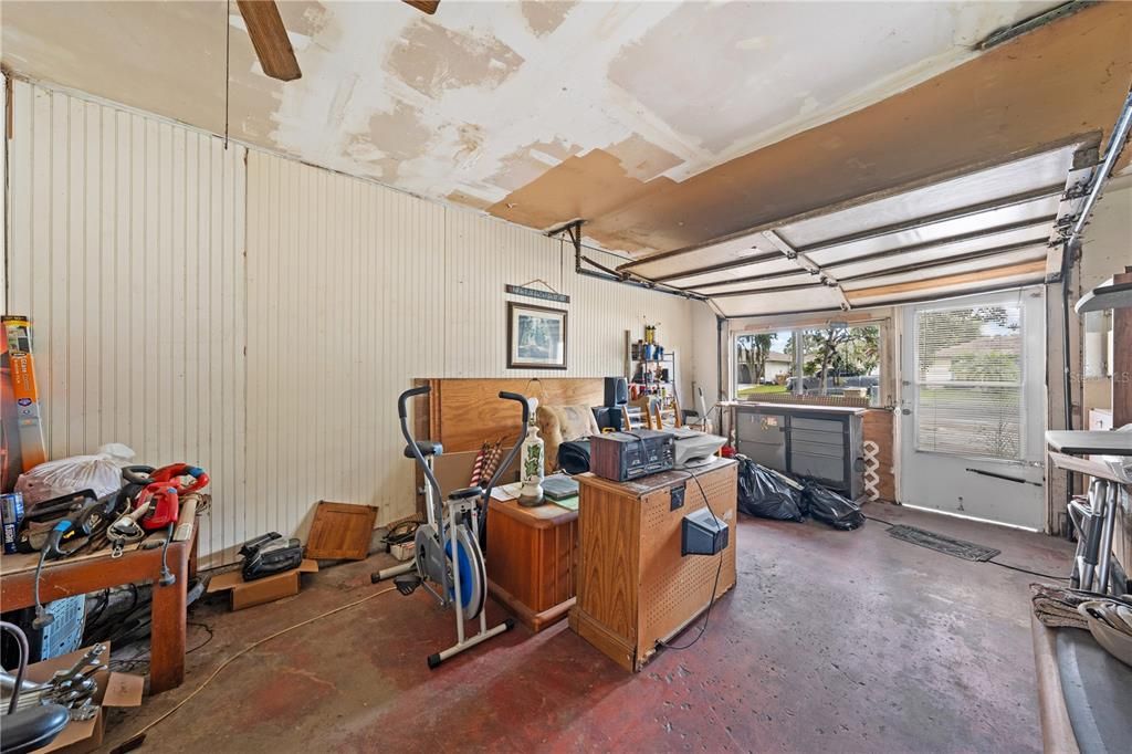 For Sale: $269,900 (3 beds, 1 baths, 1352 Square Feet)