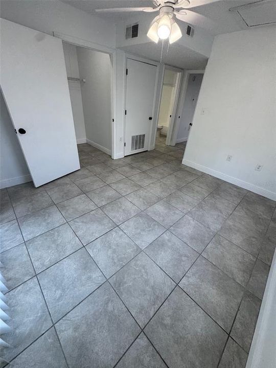 For Rent: $1,099 (1 beds, 1 baths, 629 Square Feet)
