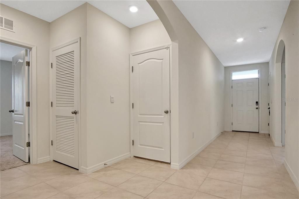 出租: $2,150 (4 贝兹, 2 浴室, 1867 平方英尺)