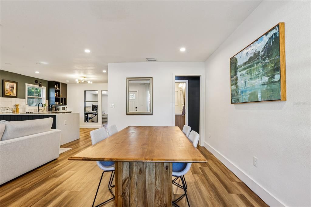 待售: $575,000 (3 贝兹, 2 浴室, 1465 平方英尺)