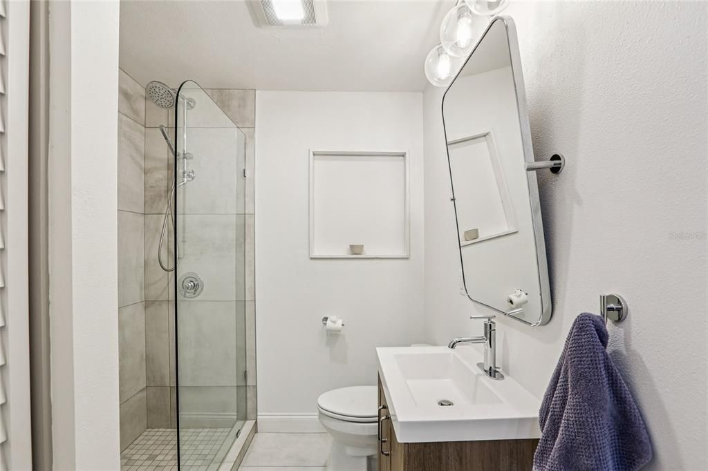 待售: $575,000 (3 贝兹, 2 浴室, 1465 平方英尺)